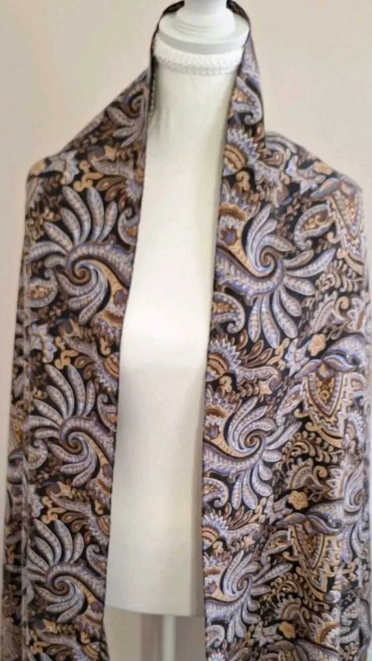 J.McLaughlin Reversible 100% Cashmere Scarf Paisley/Herringbone 26